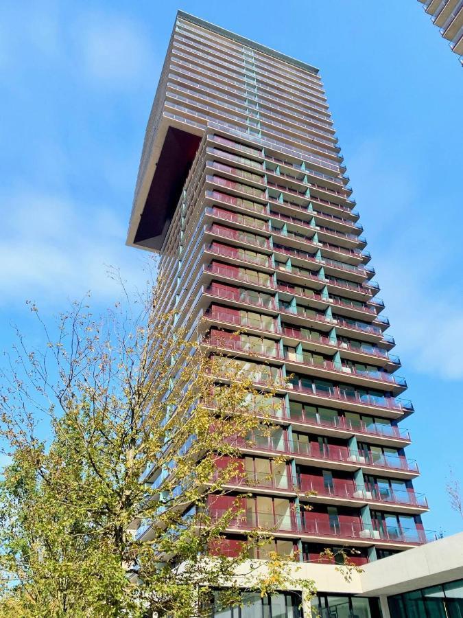 Skyscraper-Feeling With Parking Nearby Apartment Vienna Exterior photo